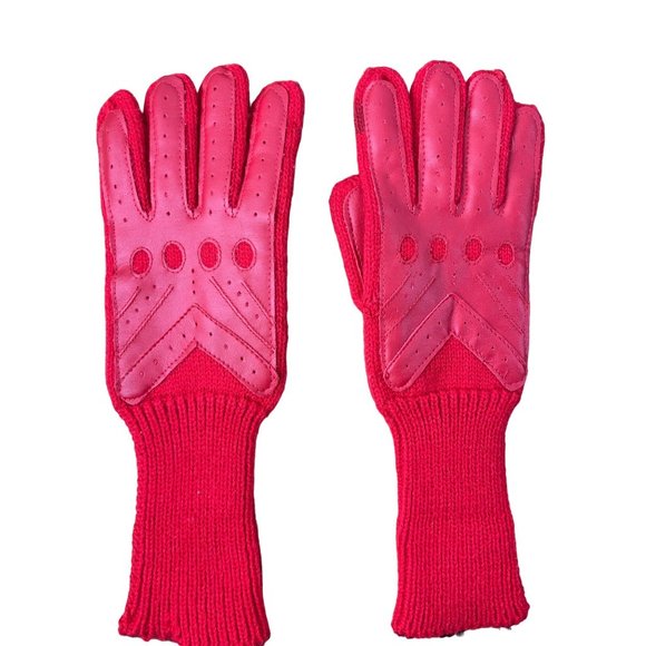 Vintage Red Gloves Knit and Patch Design - Picture 6 of 6